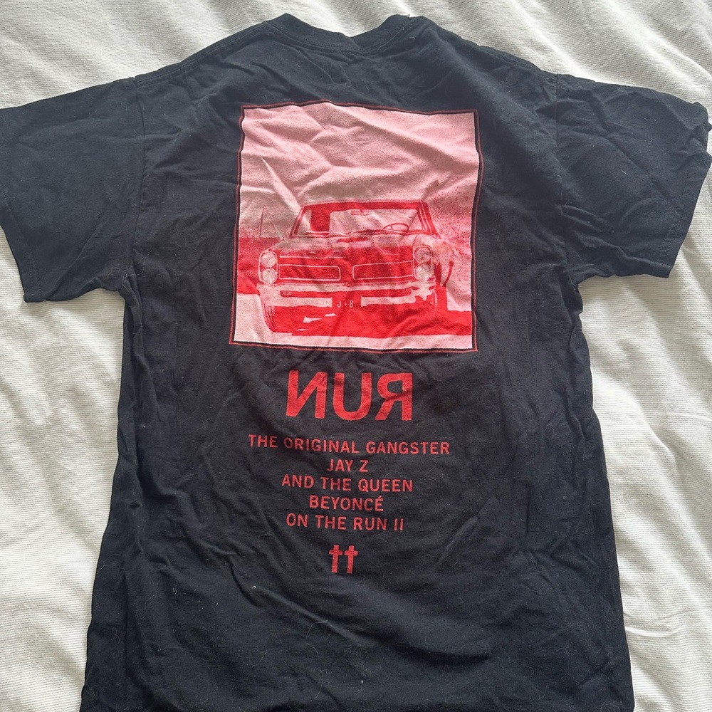 Black and Red Graphic Men's T-Shirt